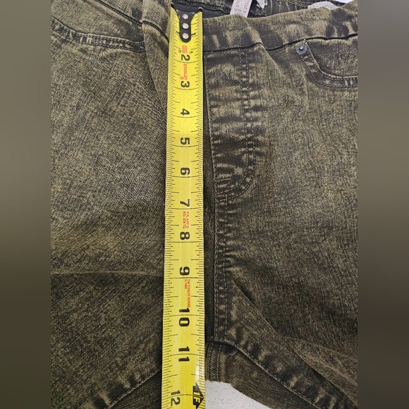 Logo By Lori Goldstein GREEN Acid Wash Pull-on Slim Leg Denim Pants - Picture 12 of 12